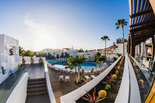 Ohasis Boutique Suites