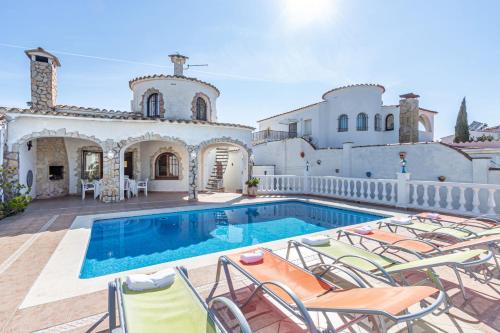 Apart-rent Villa Creus 0038 con piscina y amarre