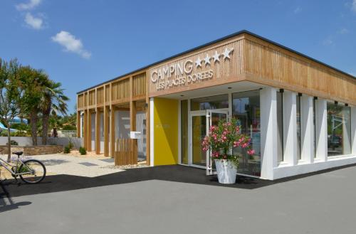 Camping Les Places Dorées – Photos 2