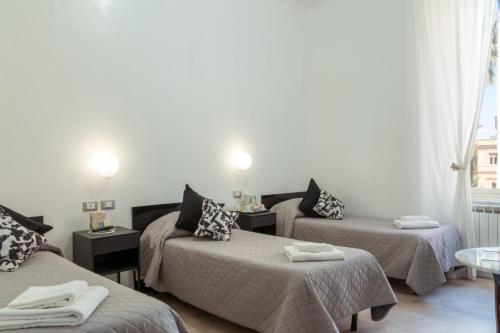 Gallery image of Hotel Sol Levante in Rome