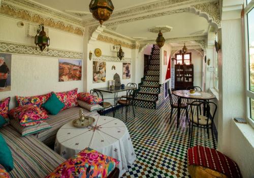 Gallery image of Maison Famille Tazi in Fez