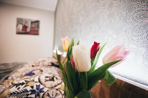 Postel nebo postele na pokoji v ubytování 4rooms