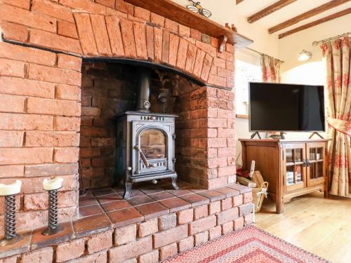 Bellamour End Cottage – Photos 3