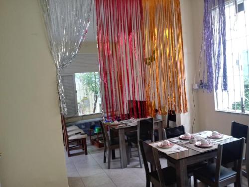 Restoran atau tempat lain untuk makan di Hostel Sol da Barra