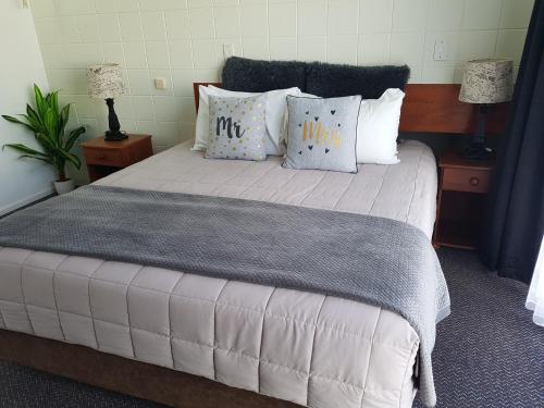 Cama o camas de una habitación en Parkview Motel