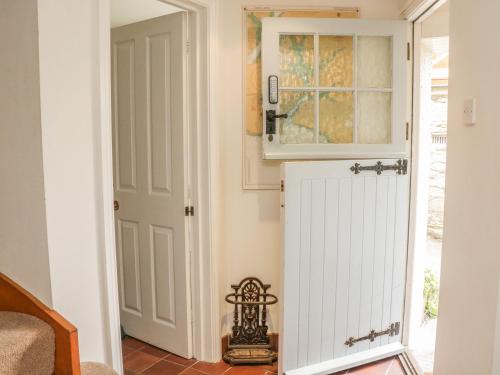 Poll Cottage – Photos 3