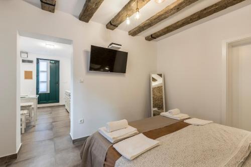 Studio Apartments Insula