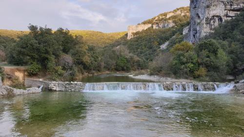 Φυσικό τοπίο κοντά σε αυτή η παραθεριστική κατοικία
