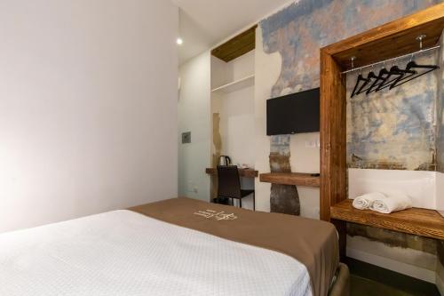 Santa Chiara Inn