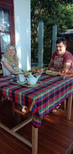 Clientes alojados en Saveen View Ella