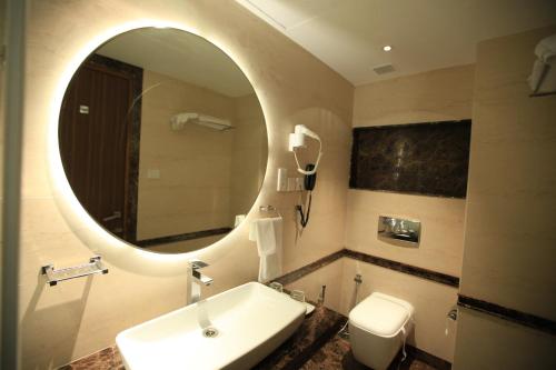 Ett badrum på Hotel Riverview