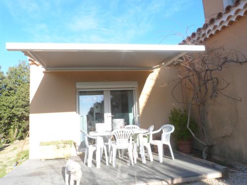 Photo de la galerie de l'établissement GITE DE L UBAC, à Lafare