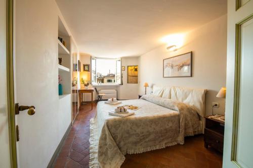 Proconsolo Bargello Apartment by Mamo Florence