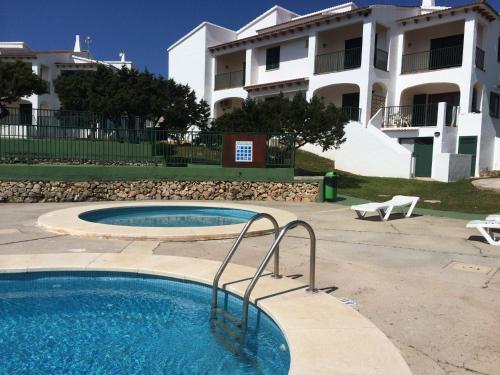 Apartamentos BINIFORCAT CB (Spanje Cala en Forcat) - Booking.com