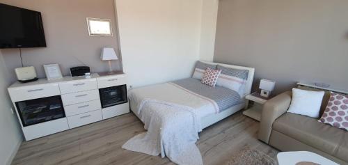 Bellevue Apartment