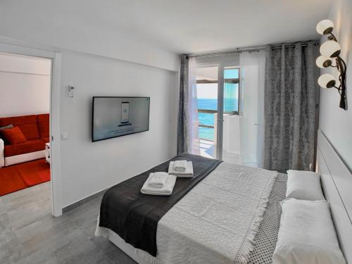 Clubrent - Edf CalpeMar, planta 8, primera linea