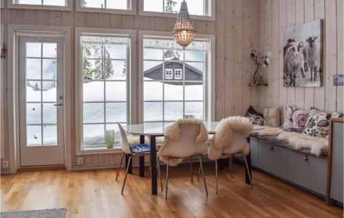 Φωτογραφία από το άλμπουμ του 4 Bedroom Stunning Home In Sjusjøen σε Sjusjøen