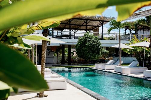 صورة لـ White Palm Hotel Bali في جيمباران