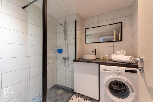 LEsperluette - 44 sqm apartment with garage & balcony in the city center