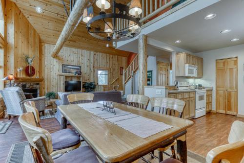 Dapur atau dapur kecil di Chalet at Eagle Crest