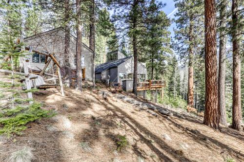 Black Butte Ranch: Hilltop Getaway – Photos 3