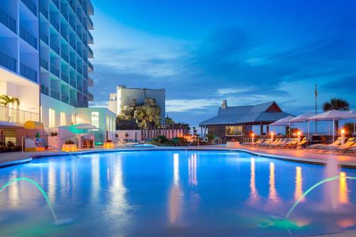 Holiday Inn Express & Suites Panama City Beach - Beachfront by IHG photo 83