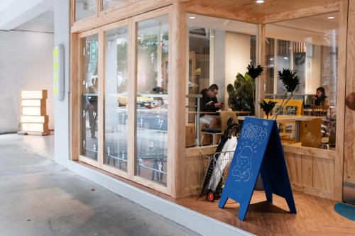 Fotografie z fotogalerie ubytování OwlStay Flip Flop Hostel - Garden v destinaci Taipei