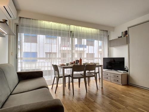 Nestor&Jeeves - LIDO BEACH - Central - Very close sea - Pedestrian zone