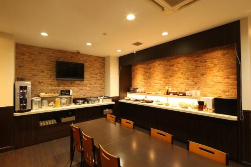 Køkken eller tekøkken på AB Hotel Toyota Motomachi