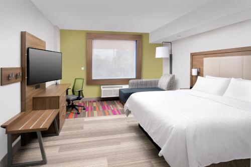 Holiday Inn Express Jacksonville Beach, an IHG Hotel Image