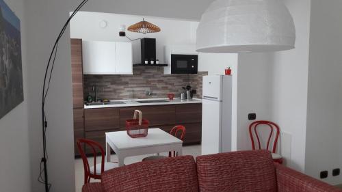 A kitchen or kitchenette at Alle Porte di Genova