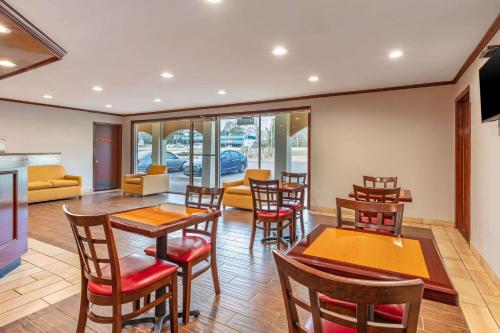 Econo Lodge Kosciusko – Photos 4