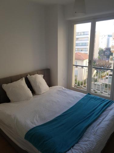 ++++ renovated cosy 50m2 sunny flat / balcony / close to beach and to the Palais des festivals ++++