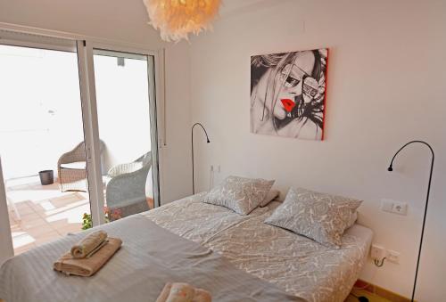 Легло или легла в стая в Rooftop apartment with three terraces