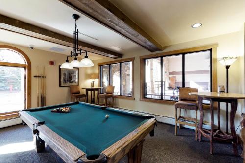 Red Hawk Lodge 2254 – Photos 5