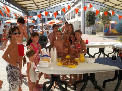 Caliente – Photos 3
