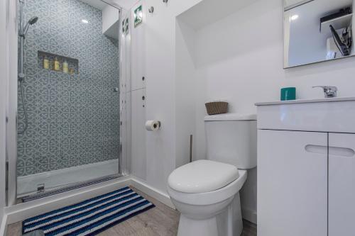 Studio in Alfama by Lucky Surface
