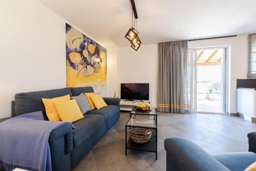 Μια τηλεόραση ή/και κέντρο ψυχαγωγίας στο Villa Charm