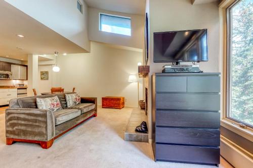 Gore Creek Condo – Photos 3