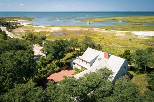 Villa on the Water – Photos 3