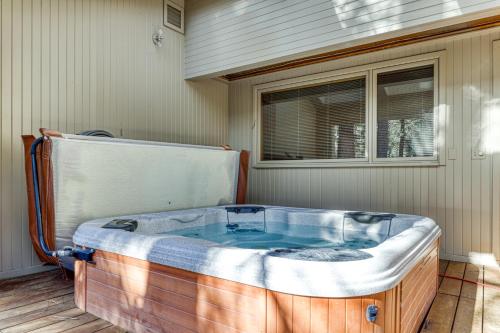 Rockrose - East Meadow 65 – Photos 3