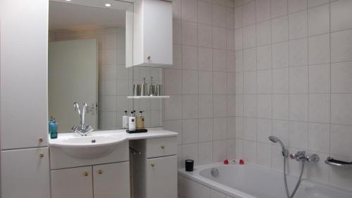 Ένα μπάνιο στο Oeverwoning 4p