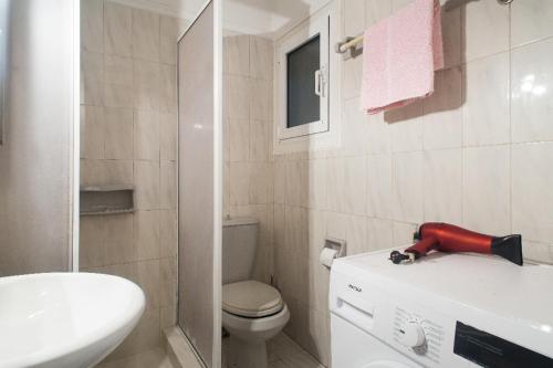 Ένα μπάνιο στο Flat in central Athens - Pangrati