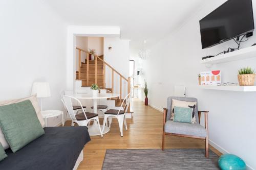 FLH Ericeira Cozy House with Terrace