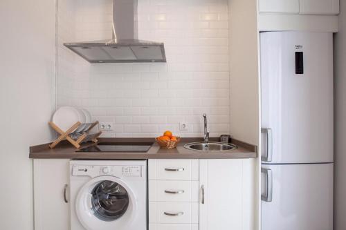 APARTAMENTO CASCO ANTIGUIO ↑ CALIDADES 4 PX 1 BR