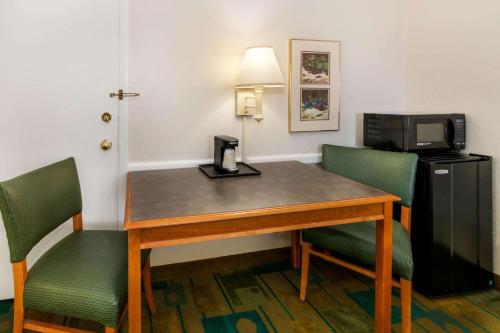 Gallery image of La Quinta Inn by Wyndham Albuquerque Northeast in Albuquerque