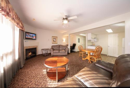 Dunvegan Inn & Suites – Photos 3