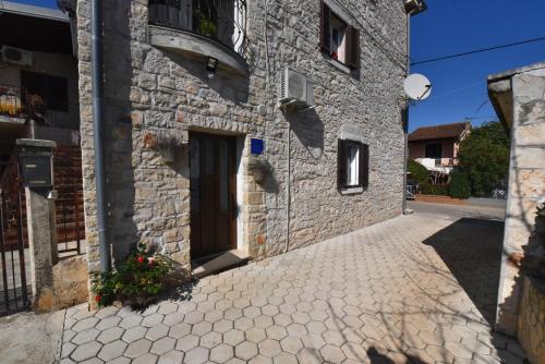 Afbeelding uit fotogalerij van Apartment Nona in Tar