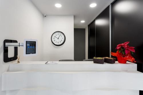 Supreme Luxury Suites by Athens Stay