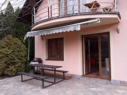 Μπαλκόνι ή βεράντα στο Penzión Vila Dalí